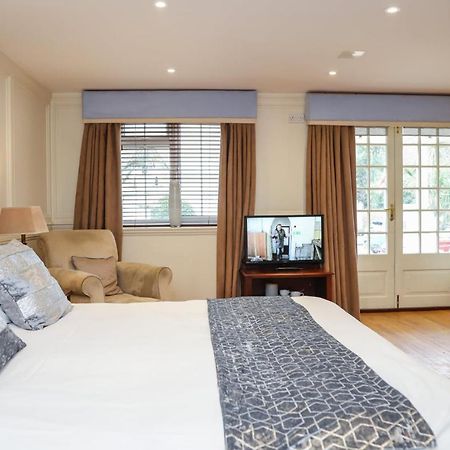 Hotel Lord Bute Christchurch  Zewnętrze zdjęcie